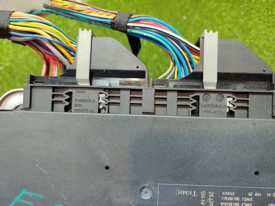 MODUL DE CONTROL FRM BMW SERIA 5 F10 F11 520D SE TOURING 2.0 DIESEL 2011 COD OEM 9251975 / 9251975-01 / BREAK 2010-2017