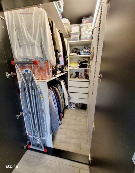 Apartament de lux, digitalizat, 3 camere, 2 bai, 71 mp, garaj