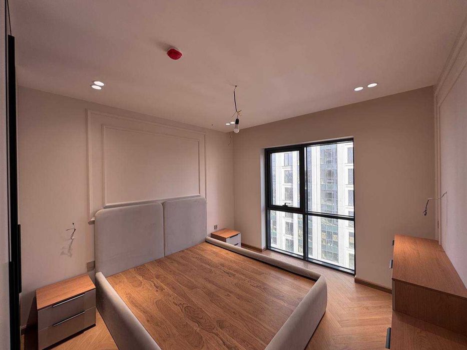 Новостройка в ЖК Saf Towers ITпарк 2/8/26 с ремонтом 70 кв.м. =