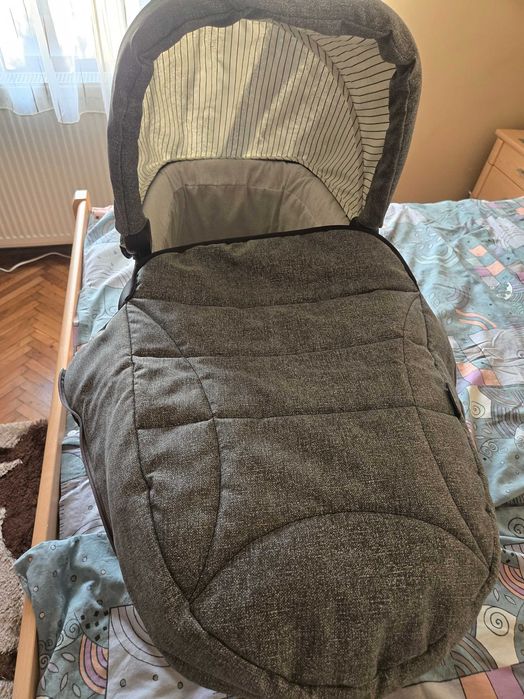 Carucior 3 in 1 Graco Evo suits me