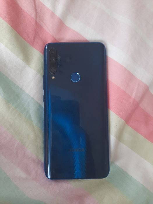 Продам смартфон Honor 9X