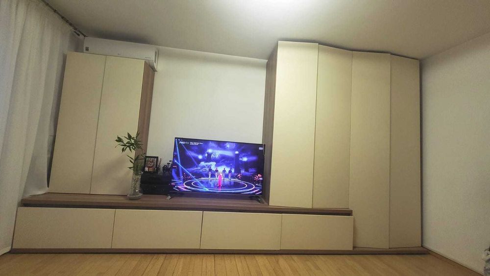 Ansamblu mobila TV plus dulapuri