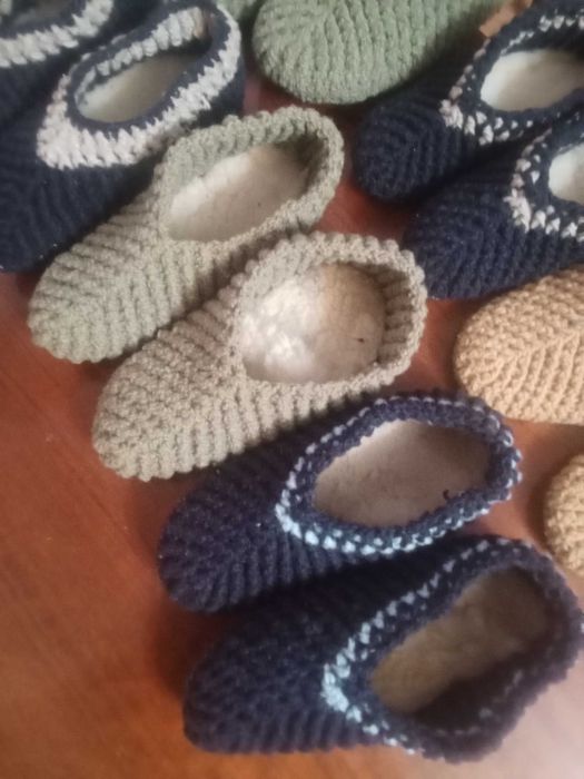 вязаные домашние тапки