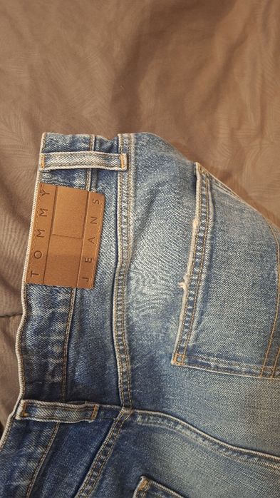 Женско дънки томи джийнс, 40ти размер,.