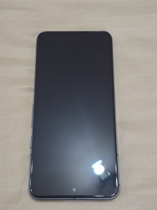 Google Pixel 8 черный