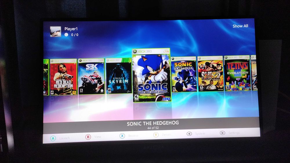 Xbox 360 modat ,50 de jocuri de top,GTA 5,Minecraft,NFS,maneta,cabluri