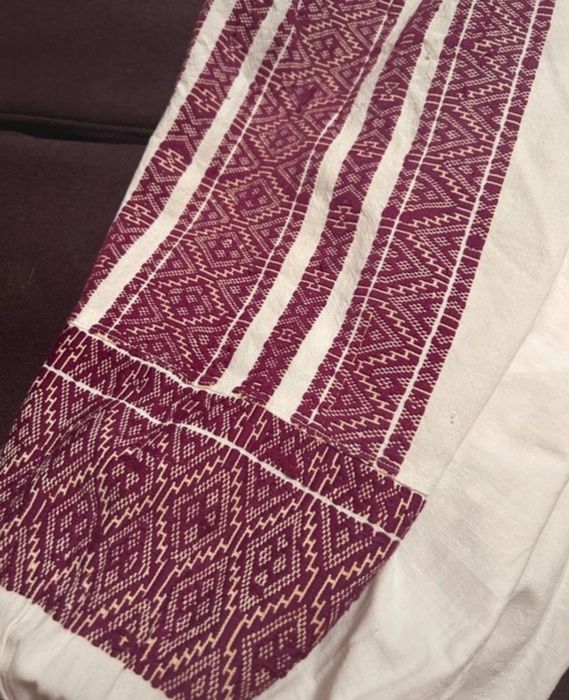 Ie romaneasca autentica