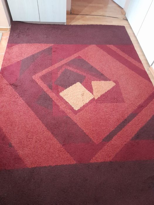 De vanzare 2 covoare