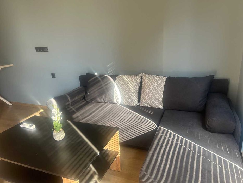 Дава се под наем Двустаен апартамент в София, Витоша - 60 кв.м за 663 € - Снимка #1