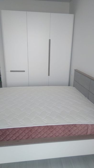 Срочно продам матрас