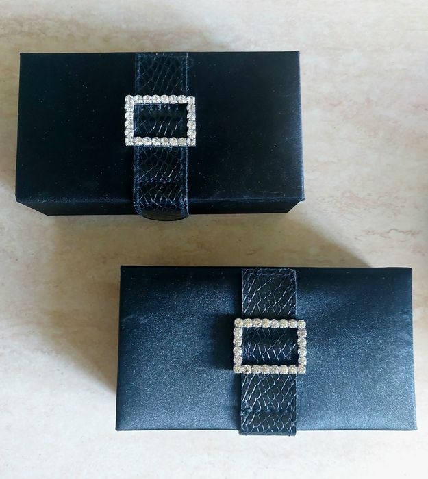 2 casete de bijuterii saten negru 7x13 cm noi