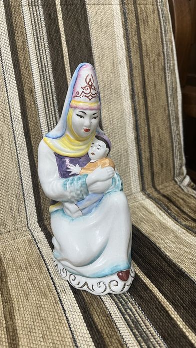 Сувенир мать с ребенком