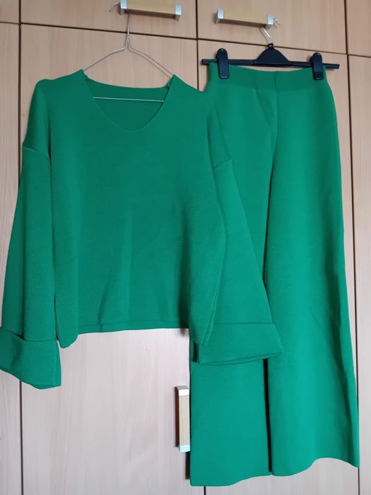 Set 2 piese: pantalon si bluza