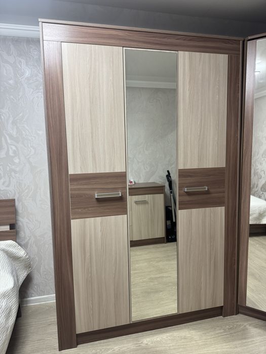 Спальный гарнитур