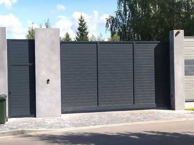 Гаражни и индустриални секционни врати ALUTECH, Рампи, Ръкави, Огради