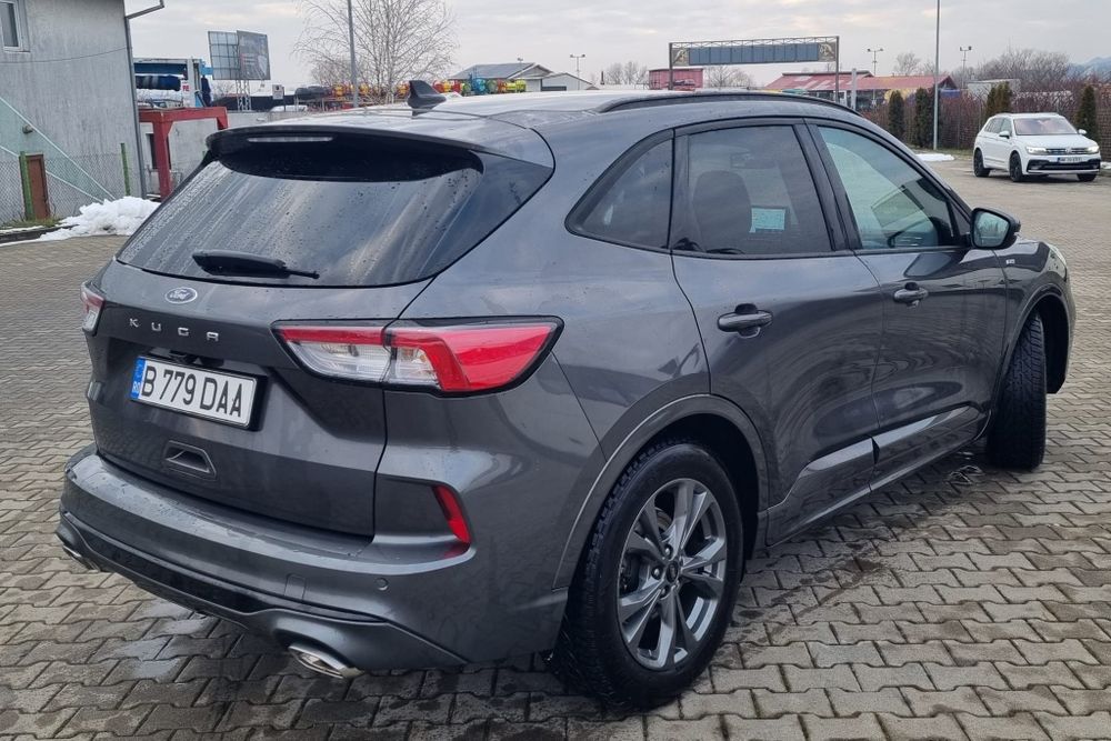 Vand Ford Kuga ST Line