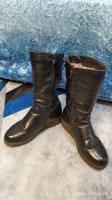Сапоги женские б/у