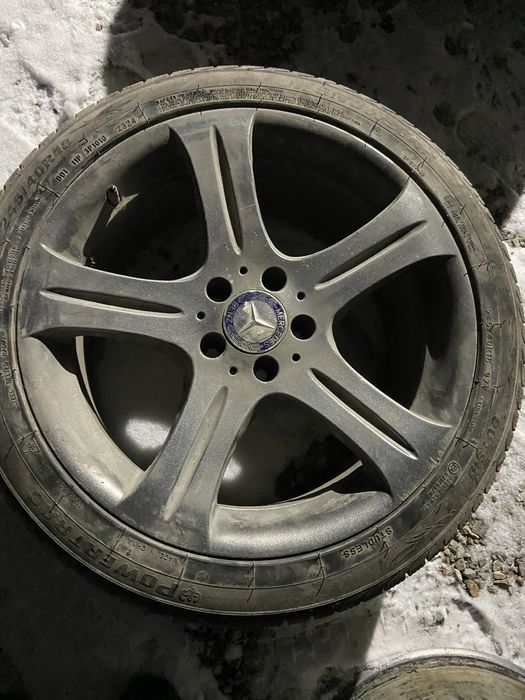 Три диска оригинальные р18 мерседес