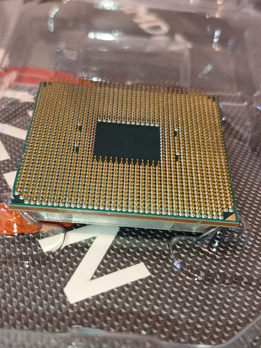 AMD  Ryzen 5 4500 6 ядрен/12нишки с охладител