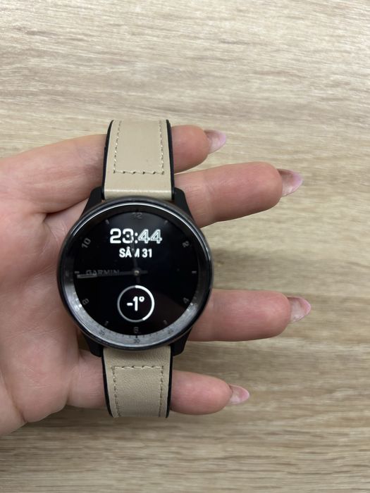 Smartwatch Garmin Vivomove Trend