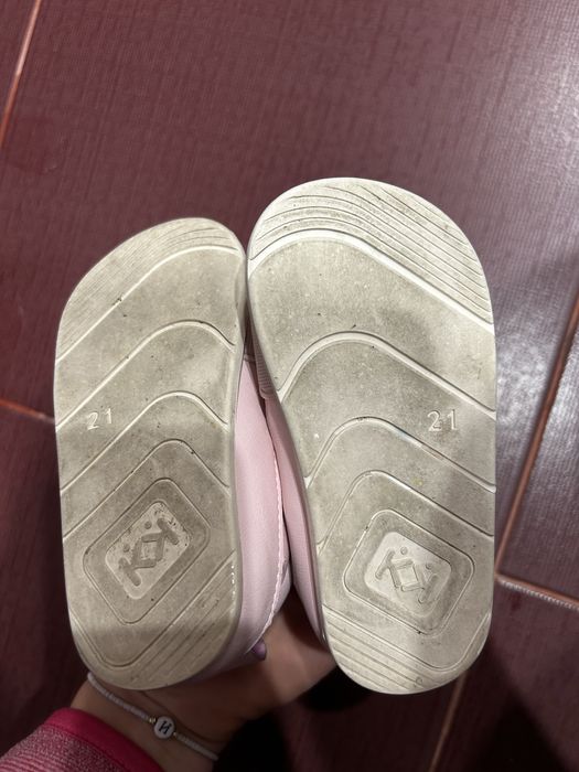 Сандали на Колев и Колев