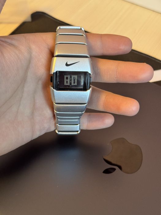 Продам часы по оптовой цене