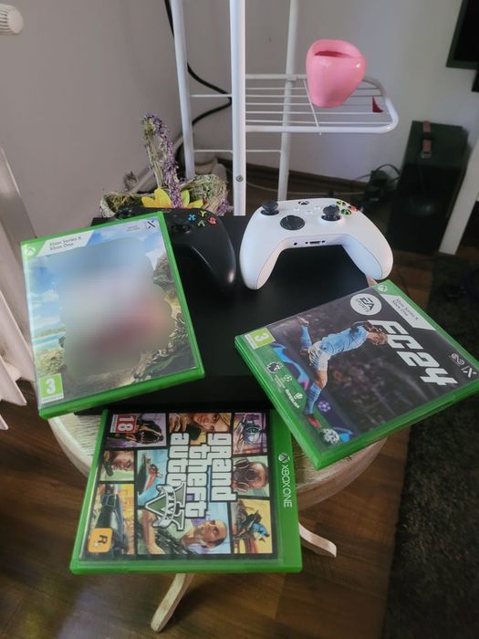 Xbox One X  1TB Impecabil + GTA 5,FC24