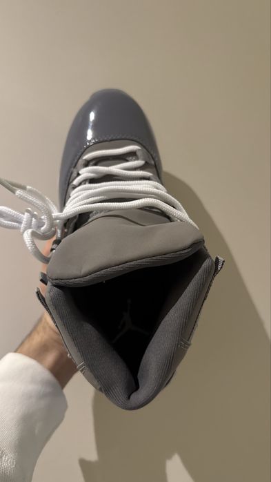 Jordan 11 Cool Grey