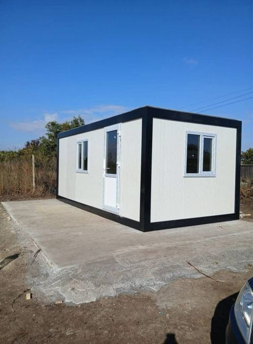 Vând containere modulare