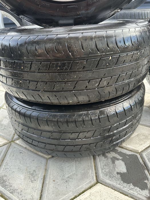 Jante aliaj Mercedes Benz 5x112  5 x 120 R16 + cauciucuri 205 / 55 / R16 A2044011102 et 43