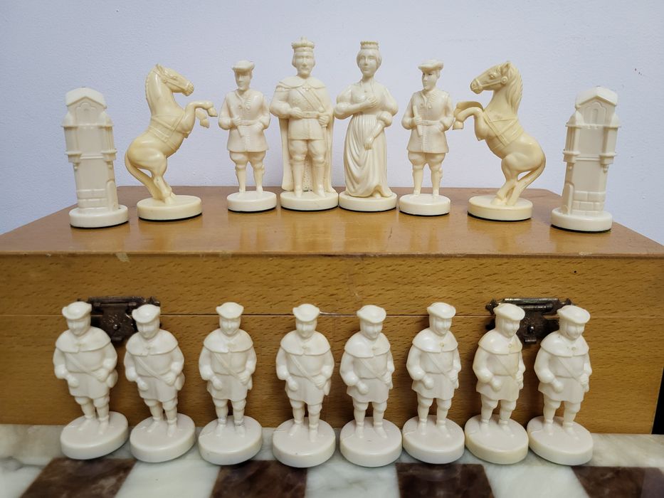 #3 Стар масивен мраморен шах