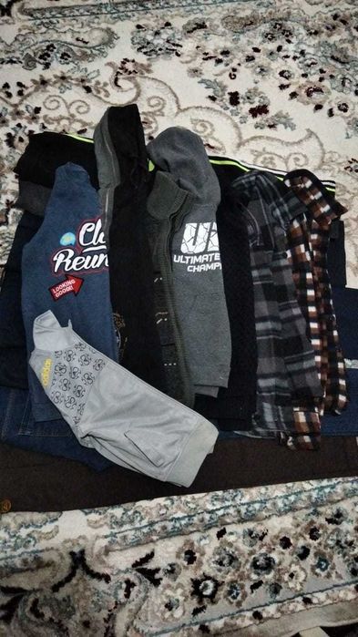 Одежда для мальчиков брюки рубашки кофты на 7-15 лет