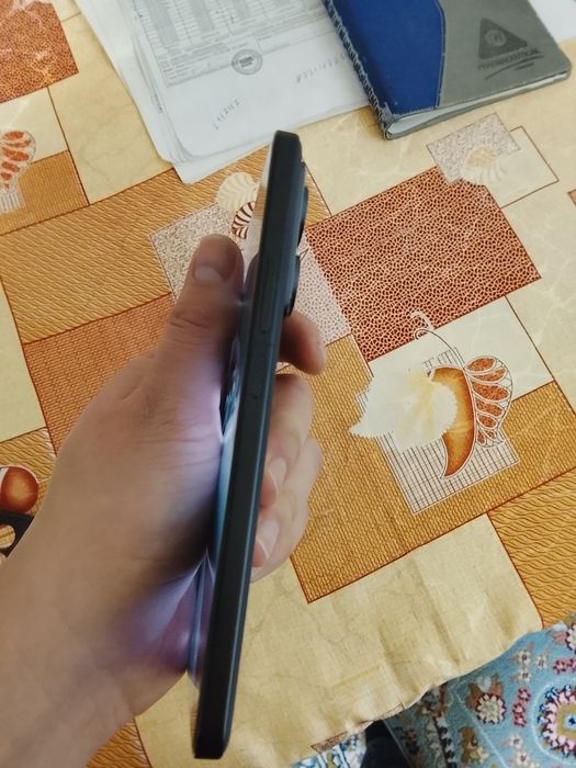 Продам xiaomi 14 T pro 528 gb