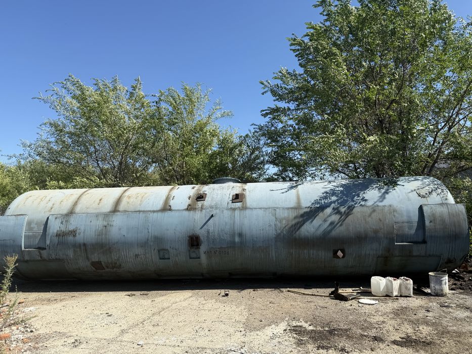 цилиндрическая ёмкость