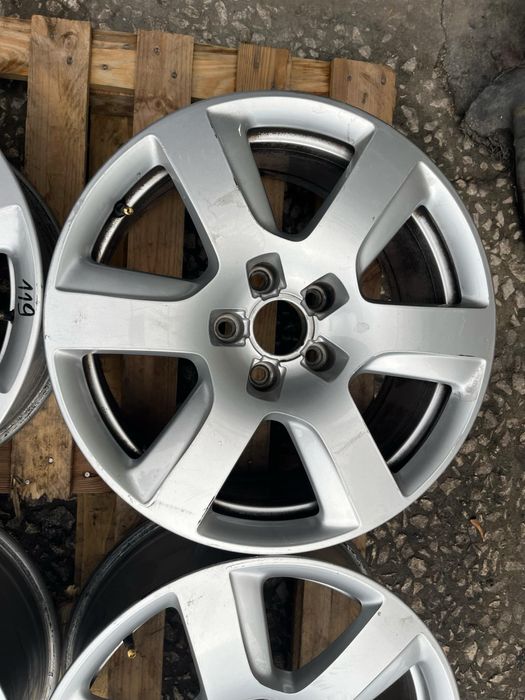 Джанти оригинални за AUDI A6 C7 4G0601025A 8Jx17H2 ET 39 ном 119