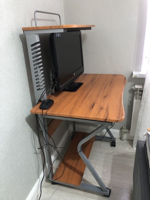 Компьтер HP а идеальном состояний