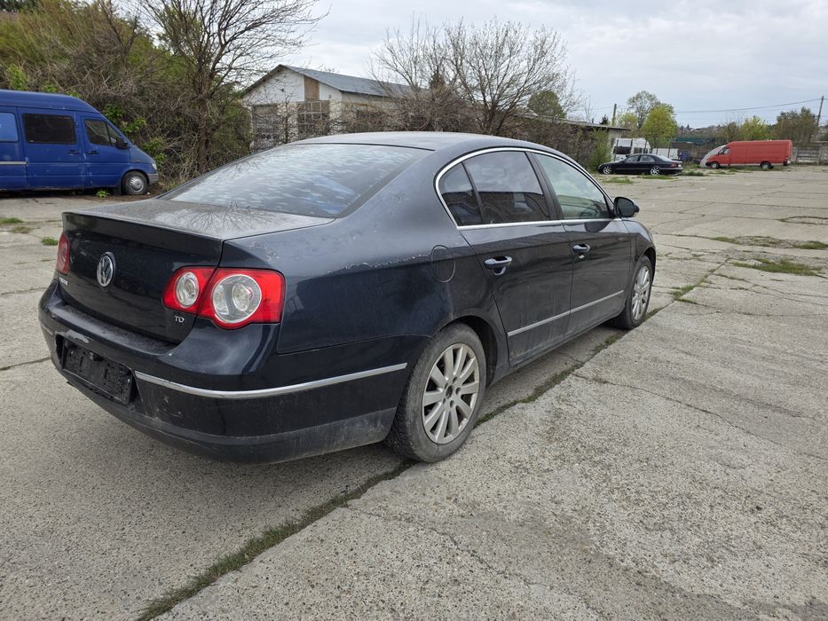 VOLKSWAGEN Passat B6 2006