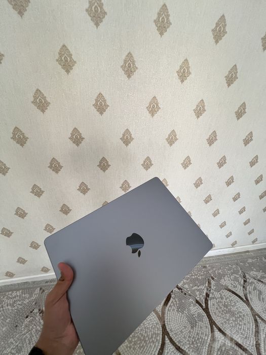 Macbook Pro M3 (1Tb)