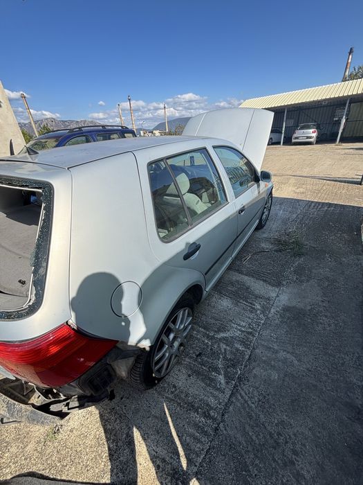 Golf 4 1.6sr на части