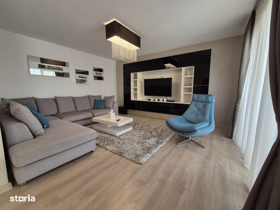 Apartament 3 camere Centru - bloc nou, garaj