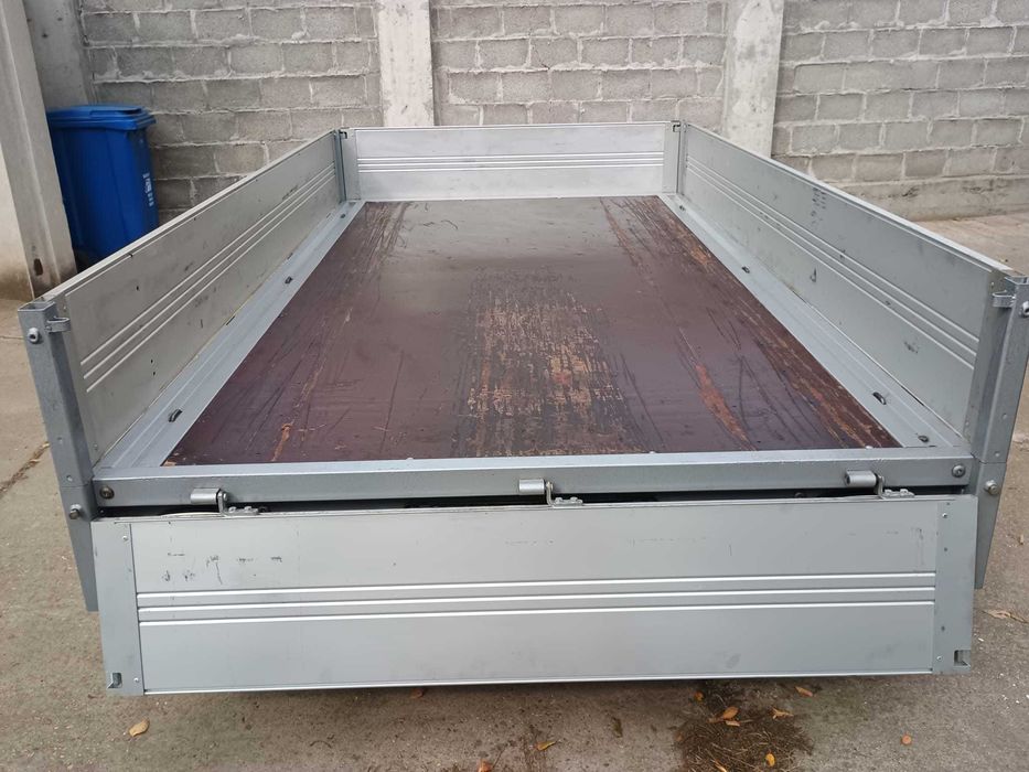 Remorcă  1500 kg