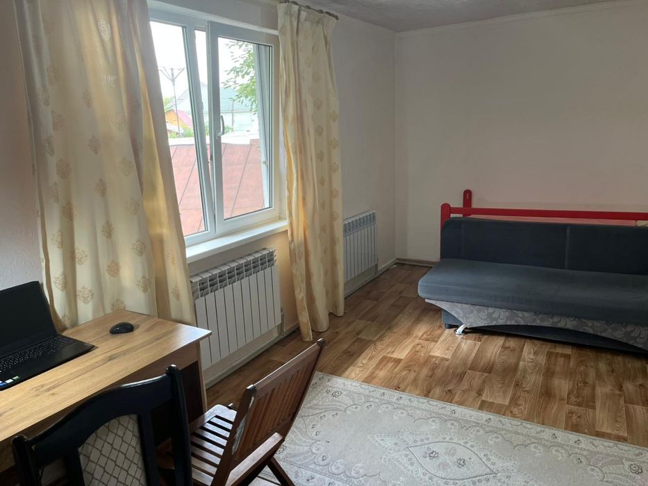 Двухэтажный жилой дом