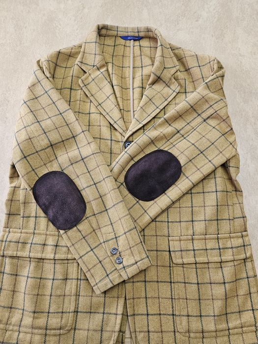 Продам б/у мужской костюм