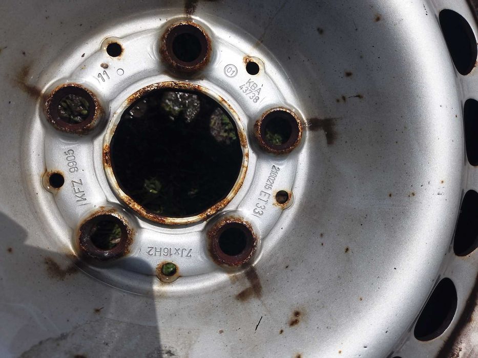 Мерцедес Вито джанти и зимни  гуми 205 55 16