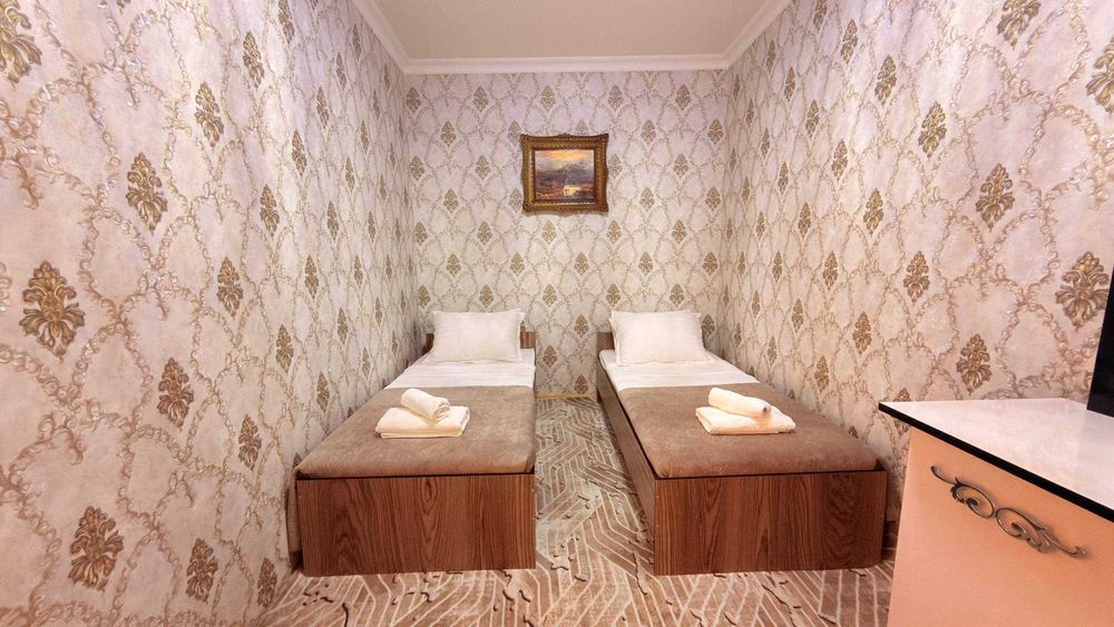 ПОСУТОЧНО у Регистана | 3 спальни, 10 гостей, Wi-Fi