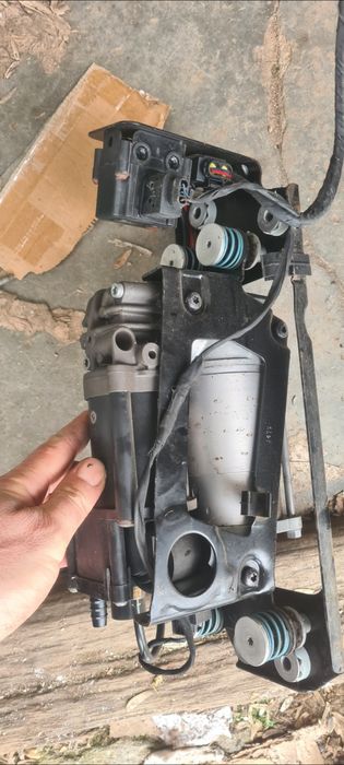 Compresor perne bmw f11 f01