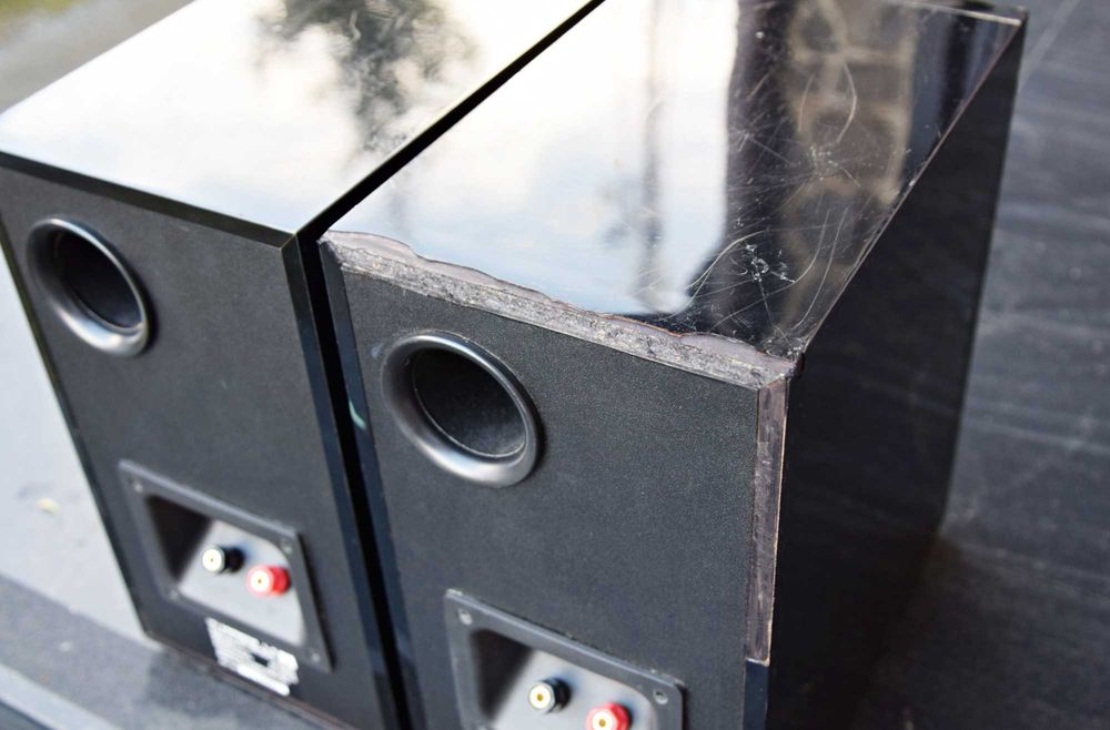 Boxe Yamaha NS-BP 300