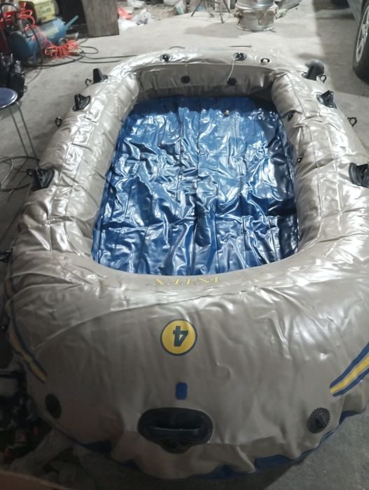 Продам лодку  !   Срочно