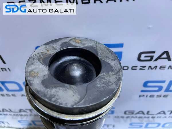 Piston Pistoane Complet cu Biela Land Rover Discovery 3 2.7 D 2004 - 2009 Cod 5R8Q-AC