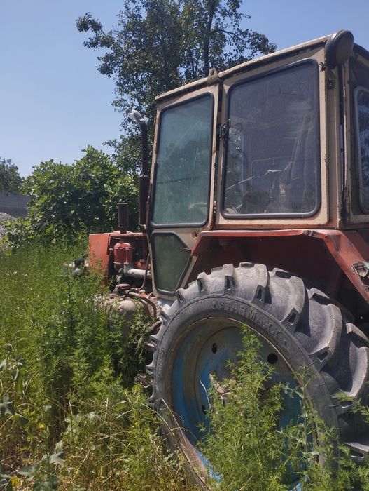 Yumizi ekeskavotor pagurichik sotiladi yurib turgan texnika